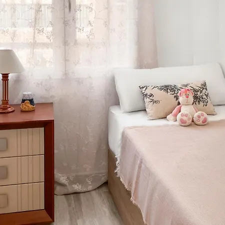 Azul Comodo, Bonito Y Centrico *