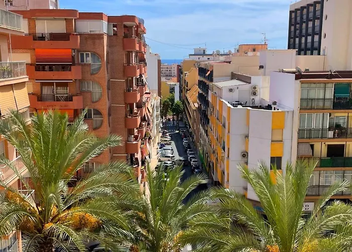 Azul Comodo, Bonito Y Centrico * Calp