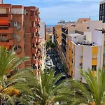 Azul Cómodo, Bonito Y Céntrico * Calp