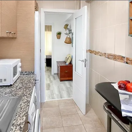 Azul Comodo, Bonito Y Centrico *